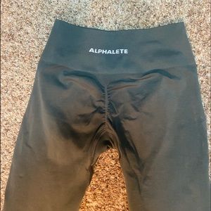 Alphalete amplify leggings - size small. Worn twice, like new condition.